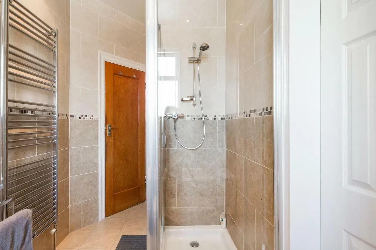 **  Wee White House Bed & Breakfast Edinburgh United Kingdom