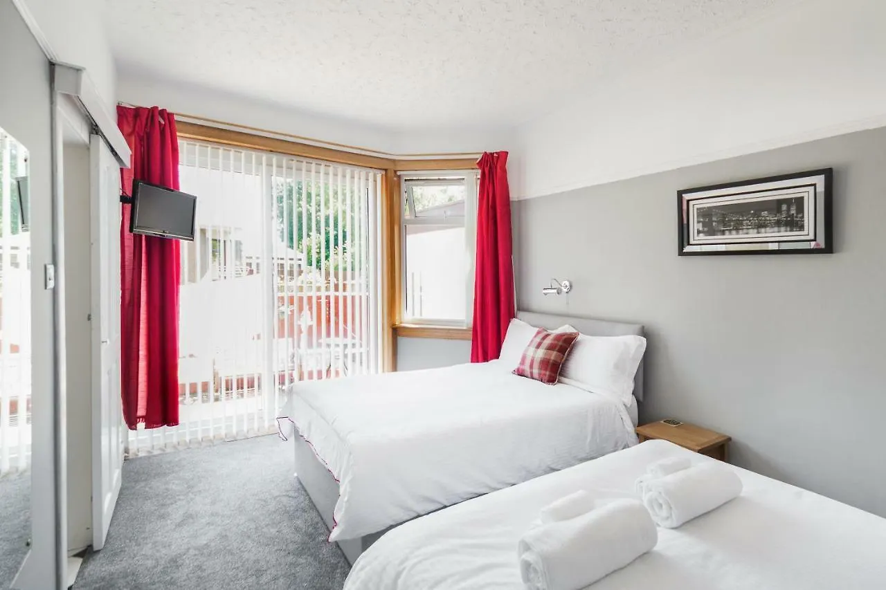 Wee White House Bed & Breakfast Edinburgh United Kingdom