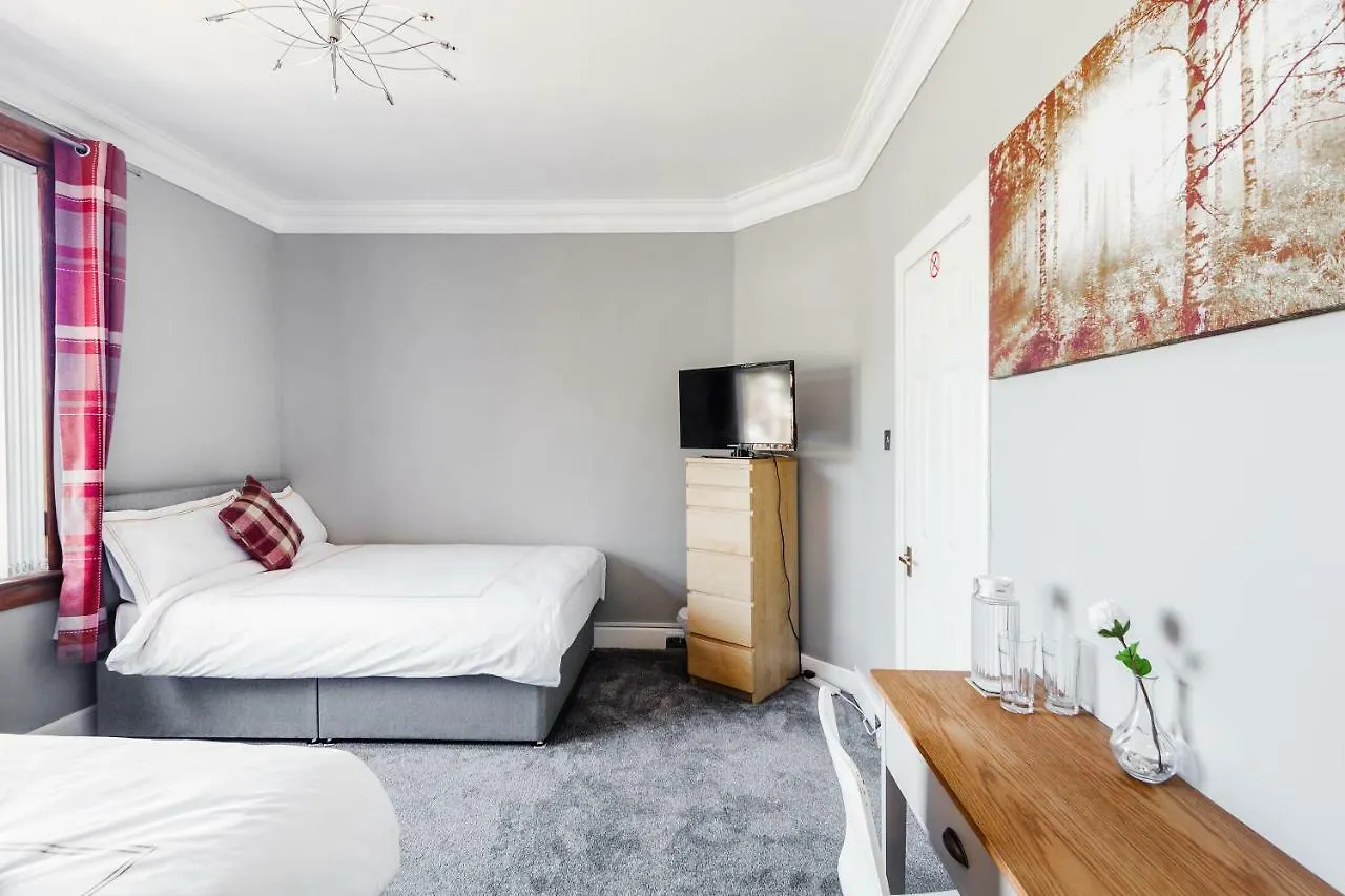 Wee White House Bed & Breakfast Edinburgh
